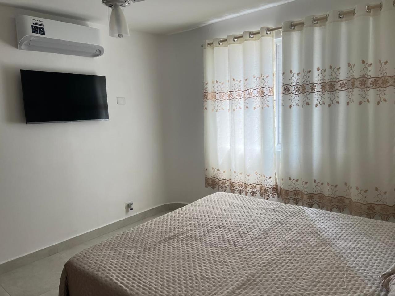 Beleza De Apartamento 300 Metros Da Praia Guarujá Exterior foto